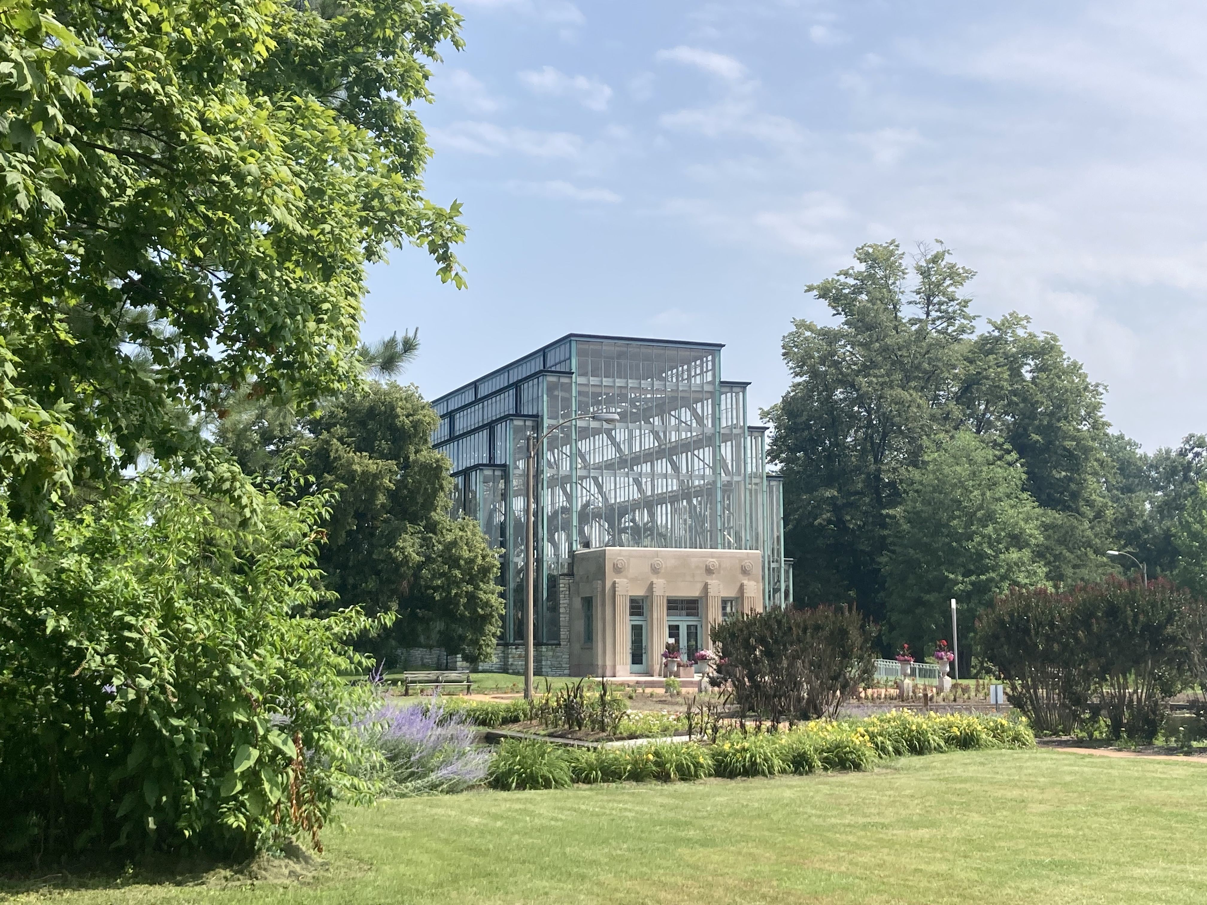 The Jewel Box — an Art Deco masterpiece built by the WPA in 1936 — is one of the features found in Forest Park, not far from downtown St. Louis.