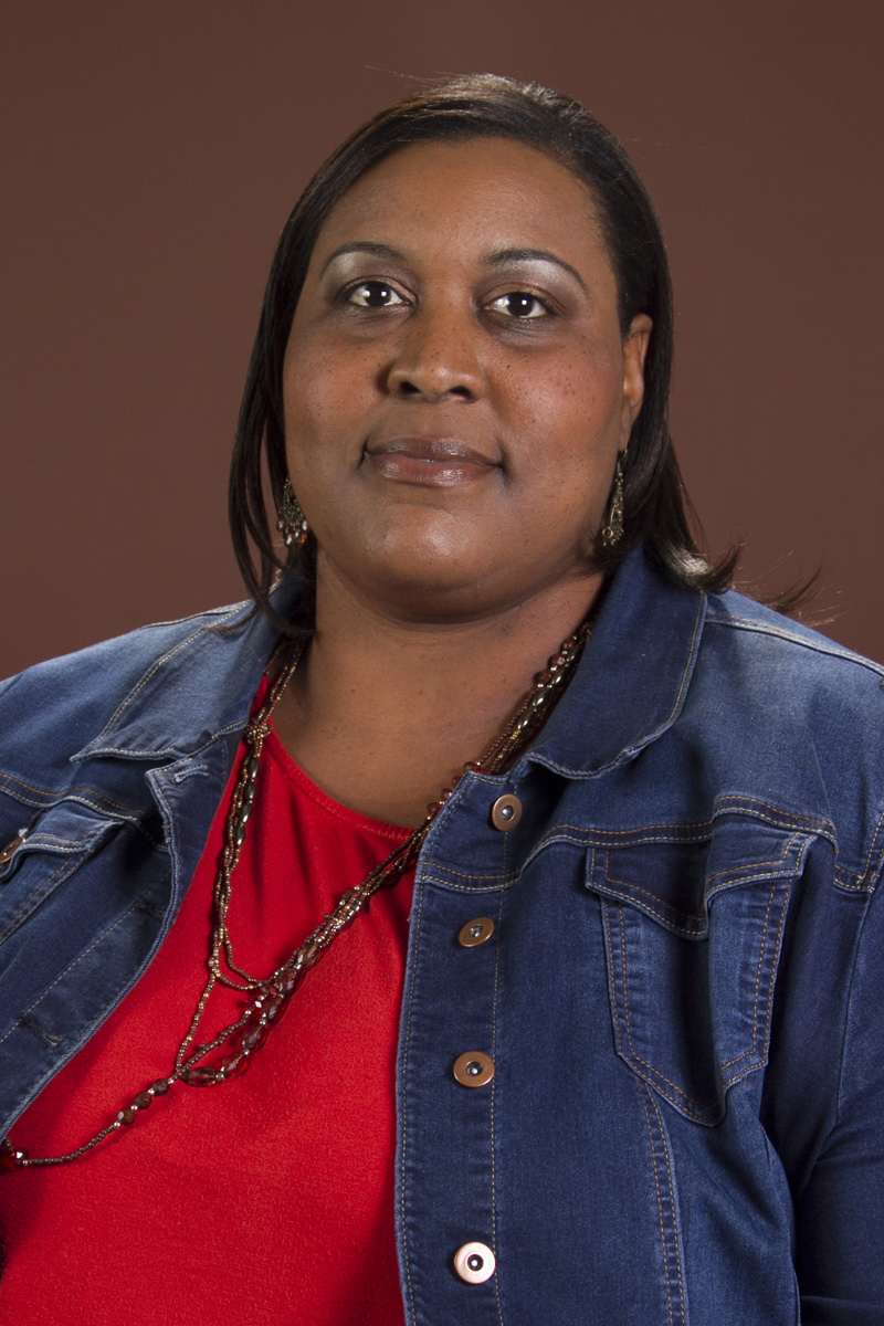 Shaura Ivy - President
