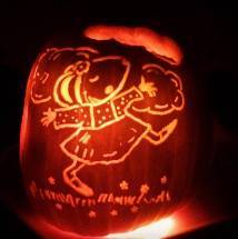 Chrysanthemum the Mouse is a book charcater I carved into this pumpkin for my mom to take to school for "Book Character Day." Chrysanthemum the Mouse is a book charcater I carved into this pumpkin for my mom to take to school for "Book Character Day."