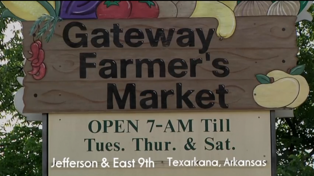 Gateway Farmers Market sign in front of the market