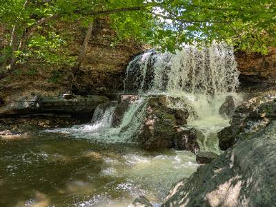 image of waterfall