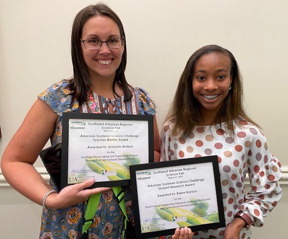 Amanda Watson and Ka'Lee Hanson