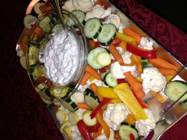 vegetable tray and dip